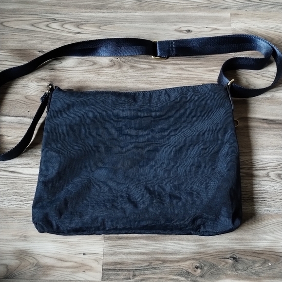 Kipling Always On Adelaide Crossbody Navy Gold - Picture 3 of 7